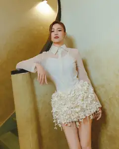 Ninh Duong Lan Ngoc: Vietnam's "Showbiz Darling" Flaunts Stunning Long Legs and Exquisite Fashion.-3