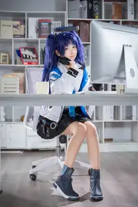 Discover Hayase Yuuka: The Enigmatic & Charismatic Cosplay by Xi Huan Ai Li Ma-15