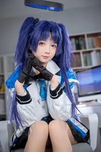 Discover Hayase Yuuka: The Enigmatic & Charismatic Cosplay by Xi Huan Ai Li Ma-18